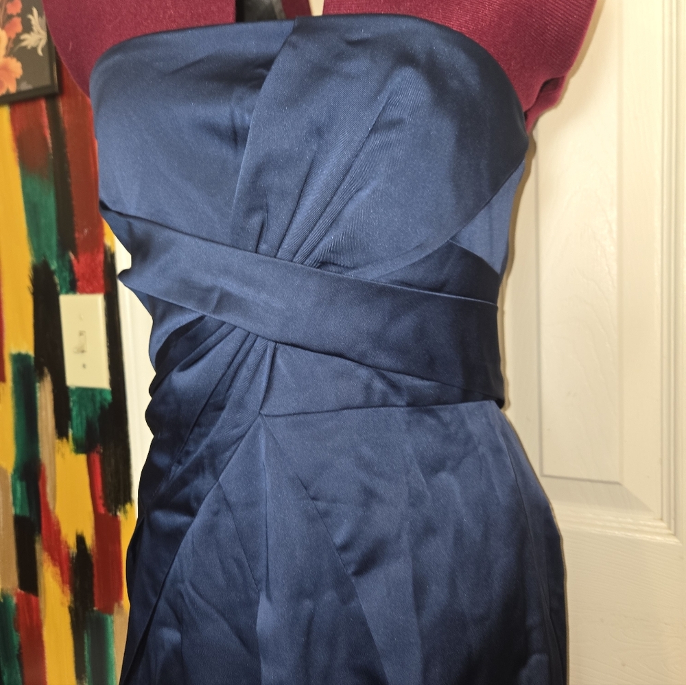 BCBGMax Azria Blue Satin Feel Twist  Cocktail Dress Size 6 - Picture 3 of 10